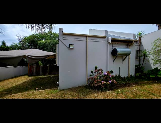 4 BEDROOM FREEHOLD FOR SALE IN REYNO RIDGE